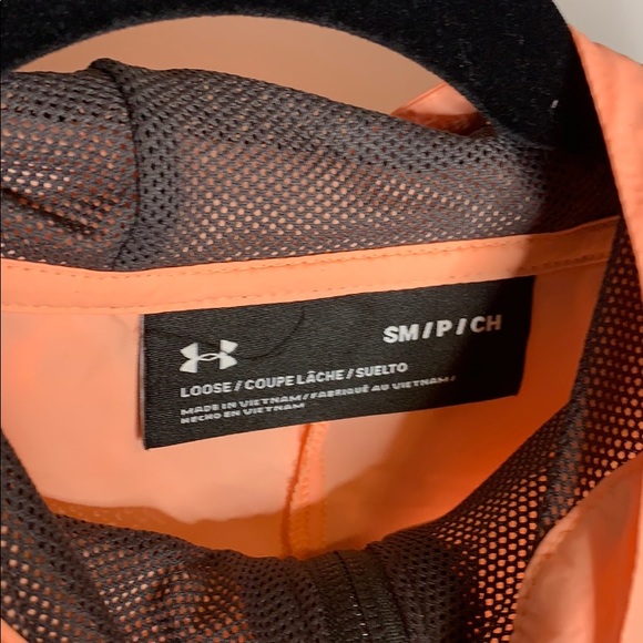 under armour spring jacket - Picture 3 of 3